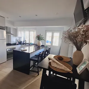 https://moderno-e-iluminado-apartamento-cerca-de-todo.bilbaohotelsspain.com